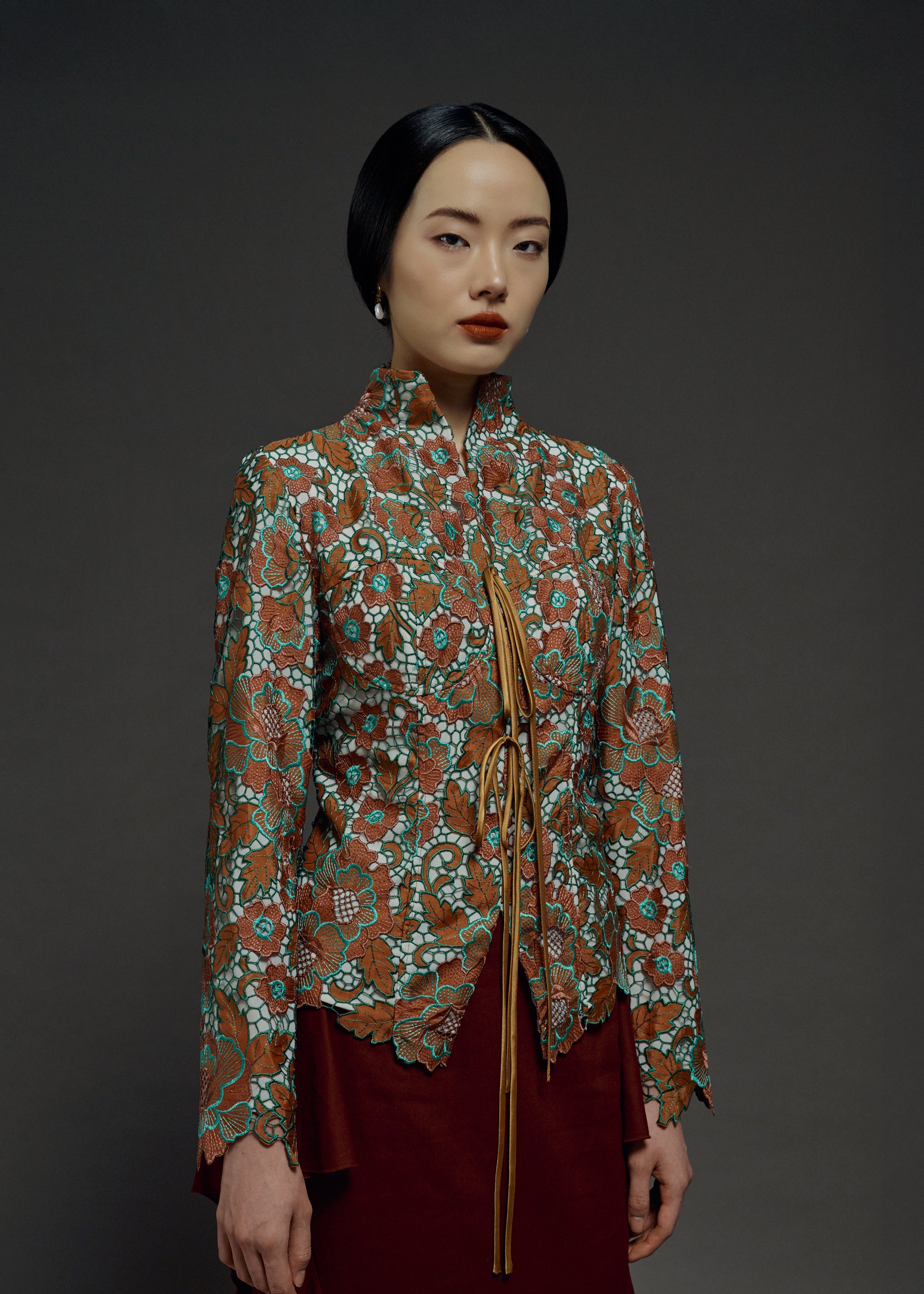 NYONYA LACED KEBAYA (PRE-ORDER)