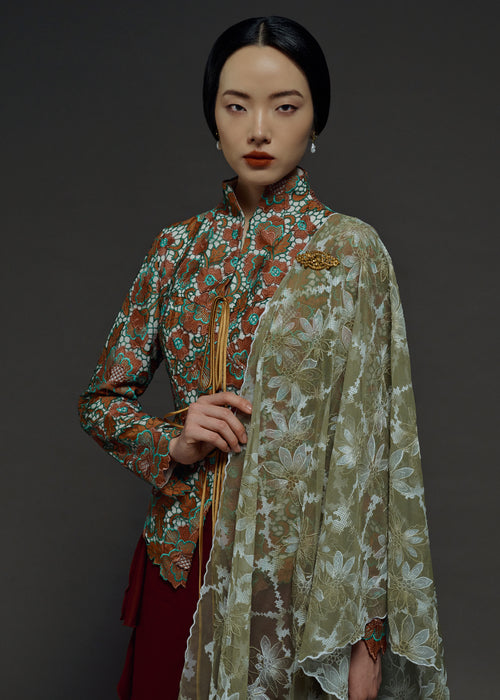 EMBROIDERED LACE SCARF IN CHARTREUSE (PRE-ORDER)