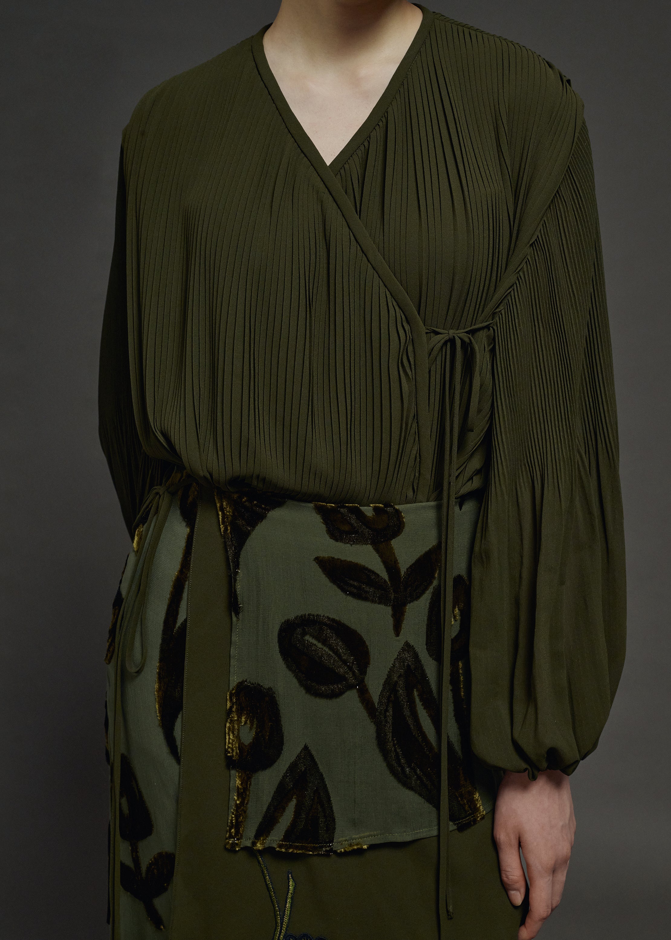 EMBROIDERED VELVET SILK SKIRT (PRE-ORDER)