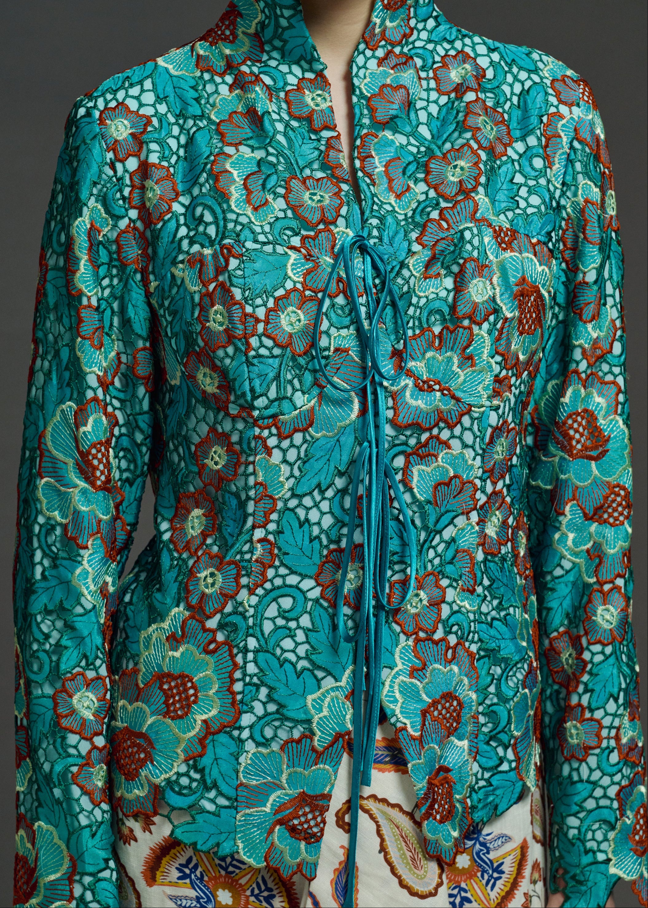 NYONYA LACED KEBAYA (PRE-ORDER)