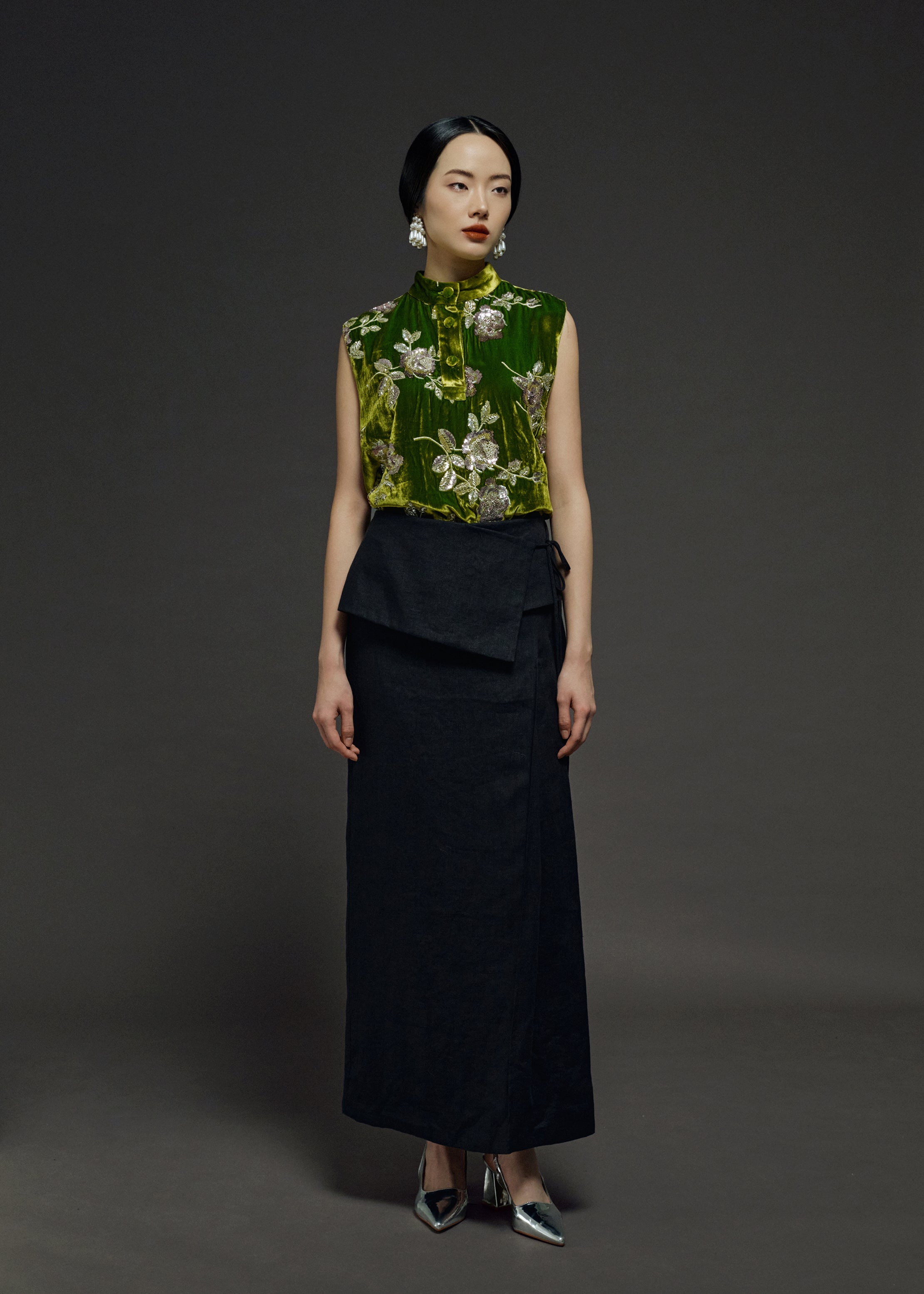 OVERLAP PLEATED SKIRT (PRE-ORDER)