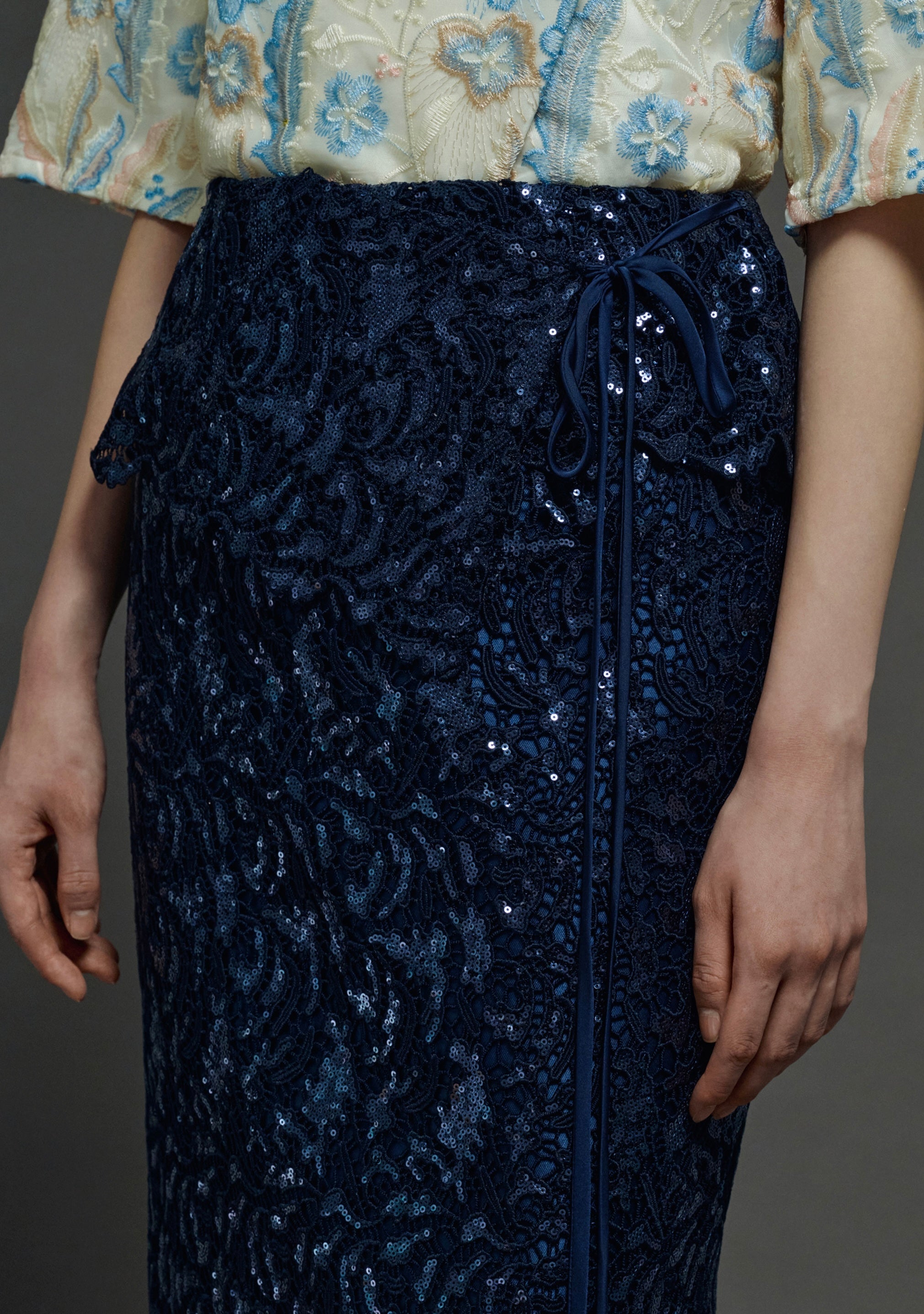 OVERLAP SEQUIN SKIRT (PRE-ORDER)