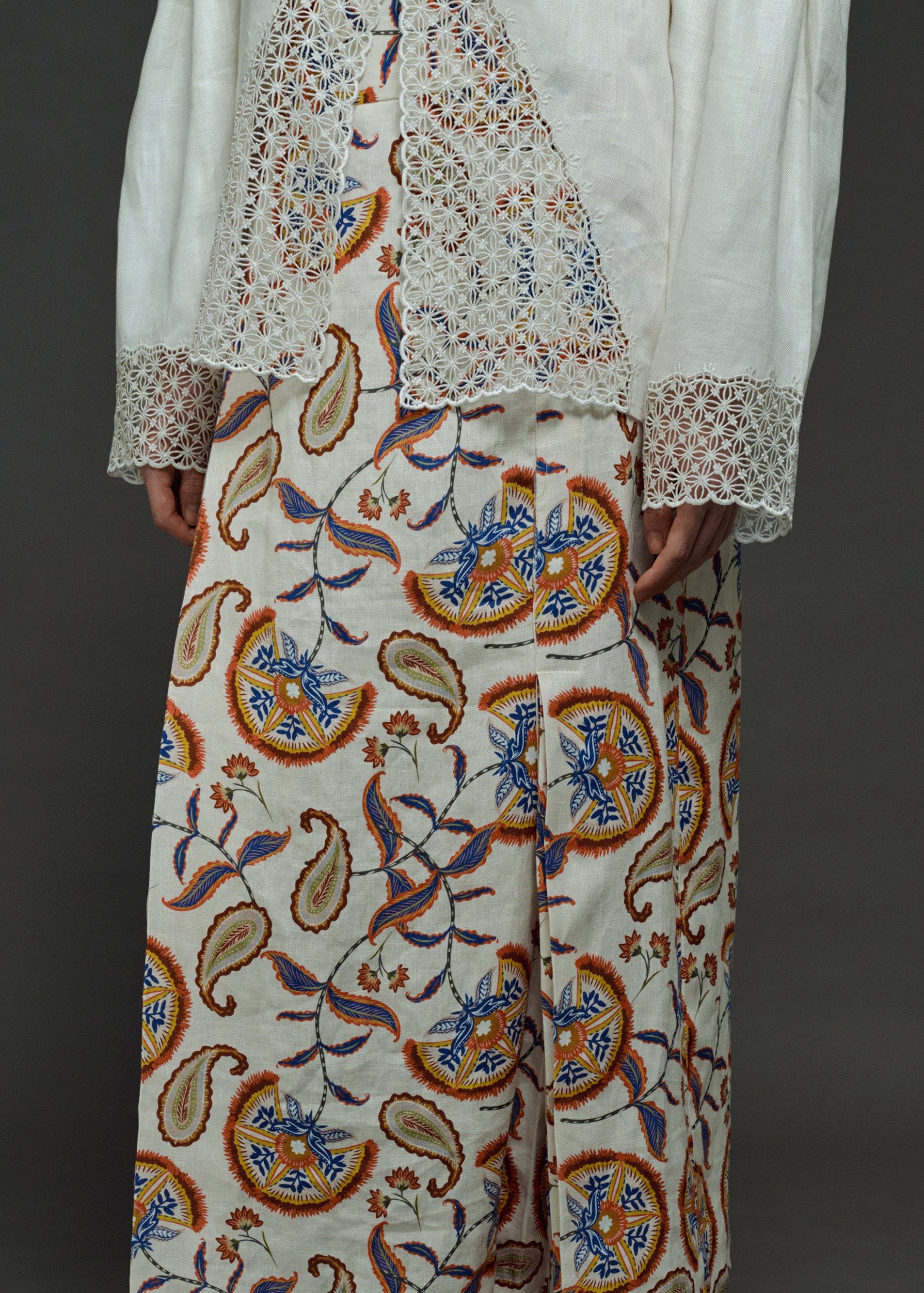 PRINTED FLARE SKIRT (PRE-ORDER)