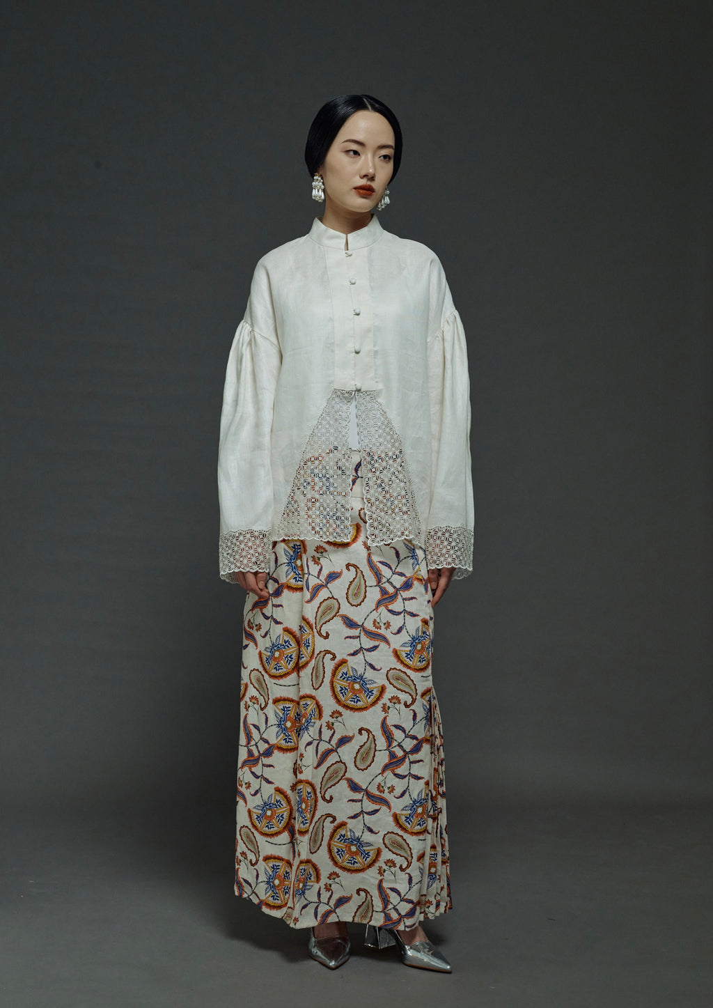 EMBROIDERED NYONYA SHIRT