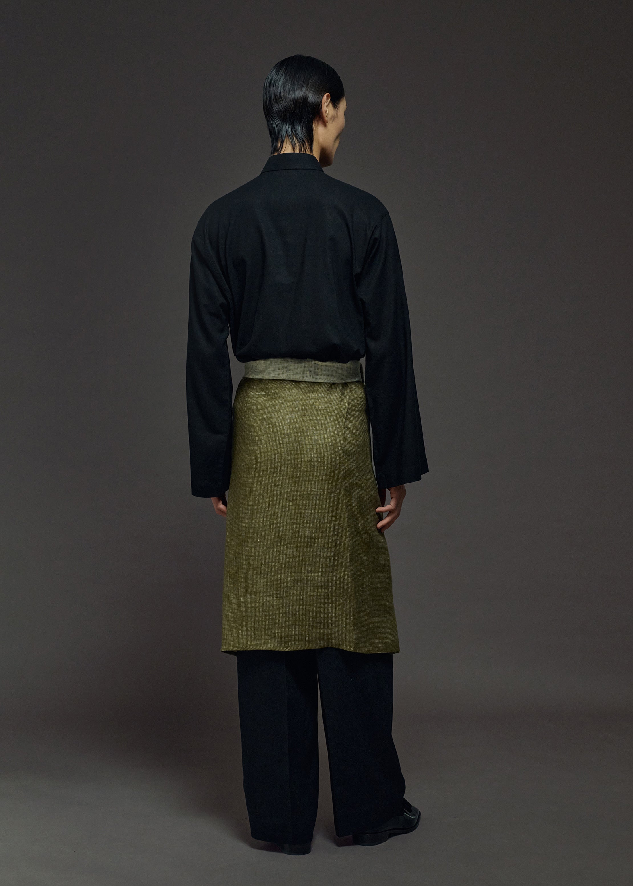 SULAM HALUS SAMPIN IN OLIVE (PRE-ORDER)