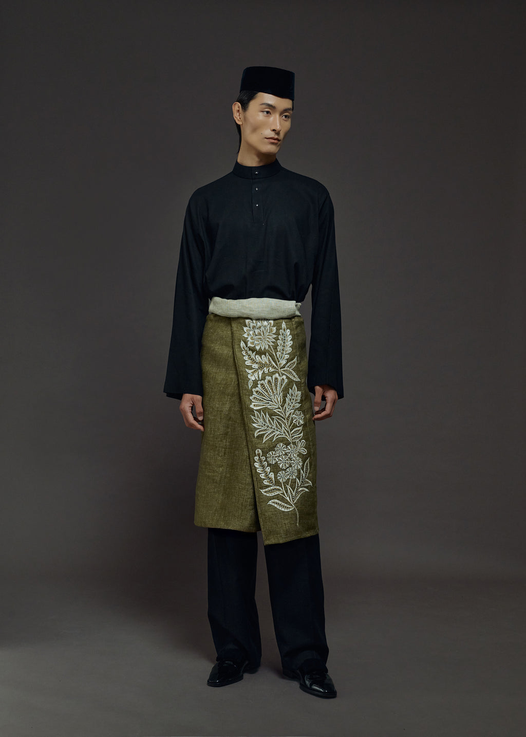 SULAM HALUS SAMPIN IN OLIVE (PRE-ORDER)