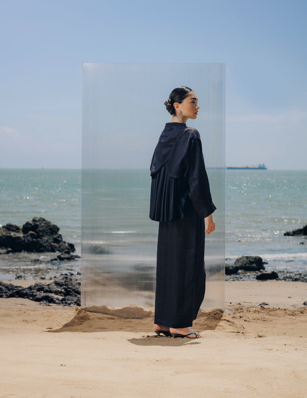 EMBROIDERED PLEATED SET